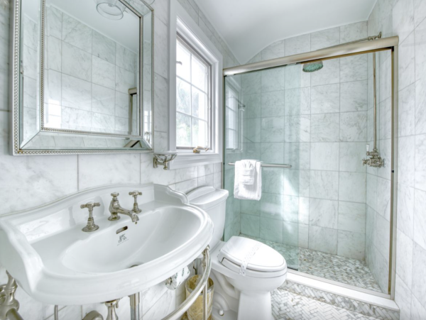 Experience Luxury at this Historic House in Lido Key